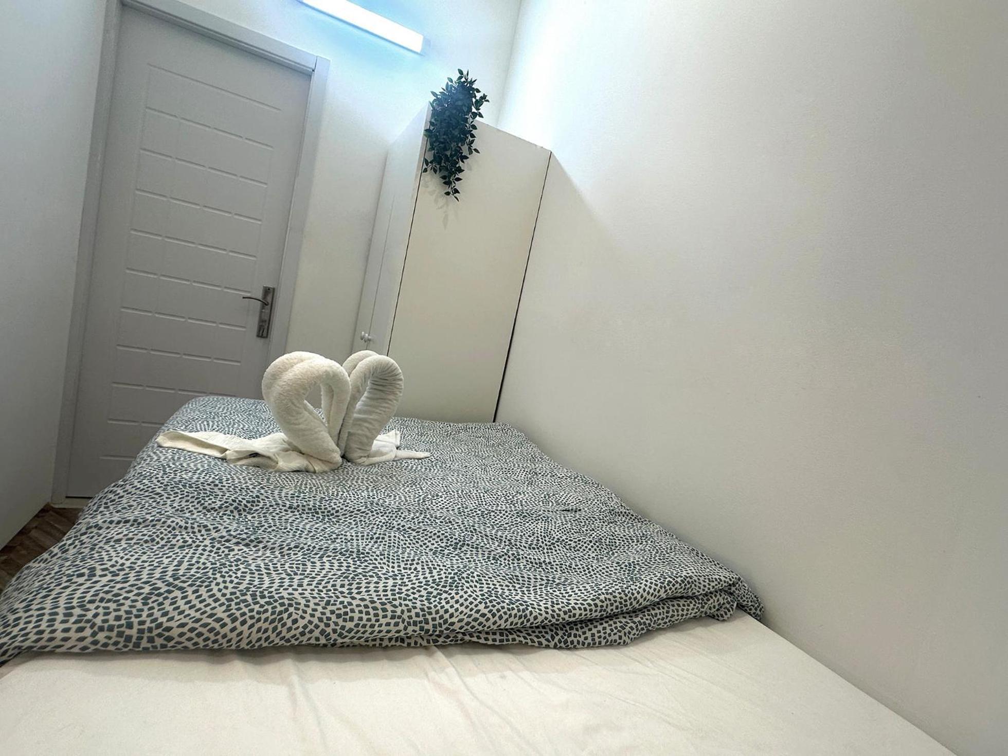 Atelier Partition In Tecom Near Internet Metro * Dubai