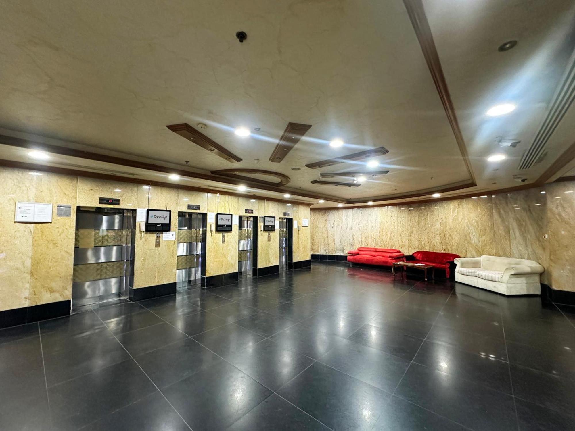 Atelier Partition In Tecom Near Internet Metro Dubai